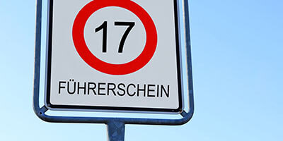 Infos zum Führerschein mit 17